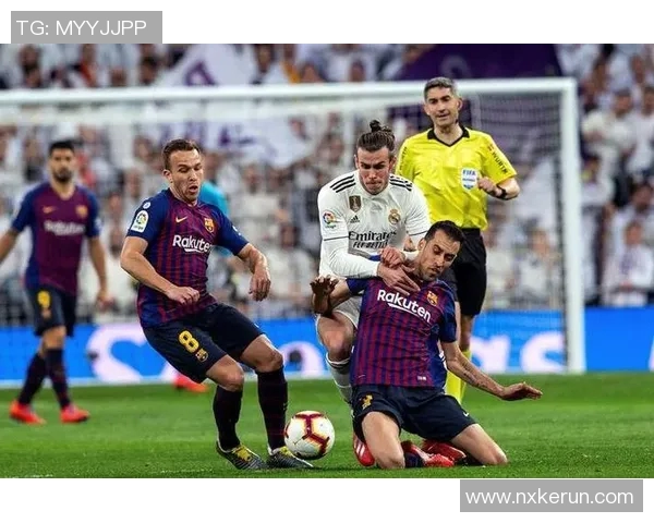 西甲第12轮精彩对决：皇马迎战巴塞罗那，巴塞将迎战塞维利亚