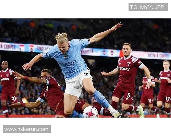 曼城对阵利兹联精彩直播全程回顾与赛后分析