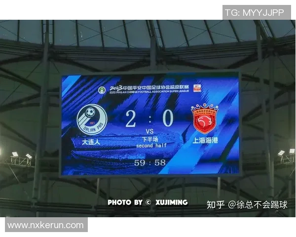 广州对决大连人中超激战即将上演球迷期待精彩表现与激烈竞争